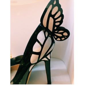 Butterfly heels